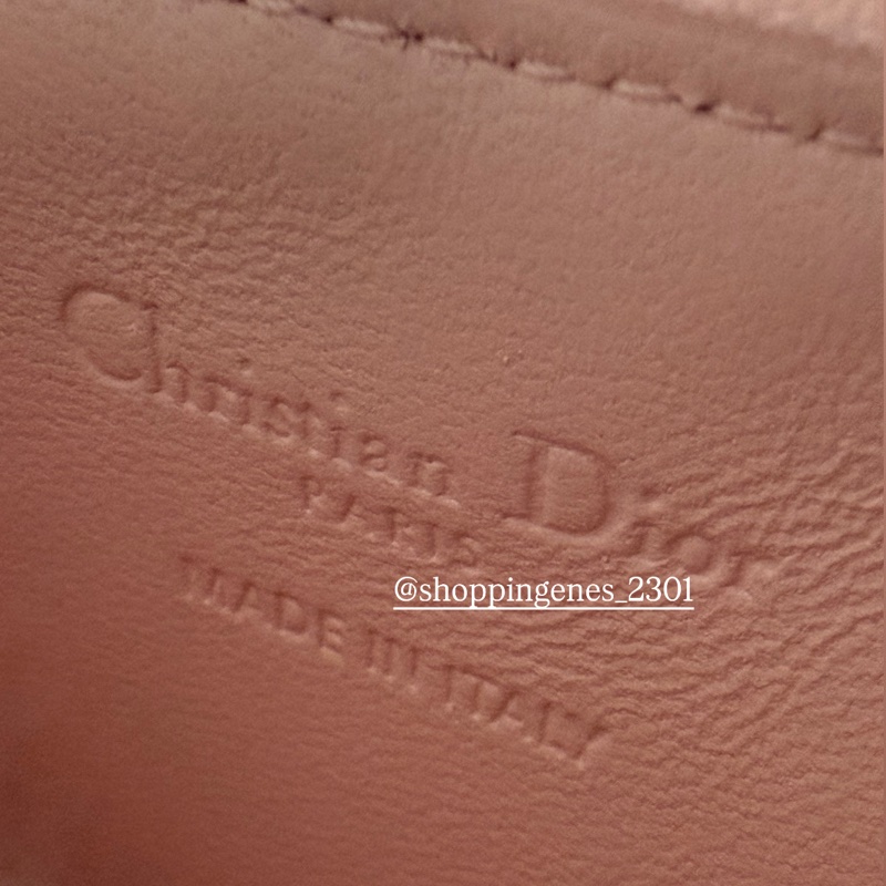 沒有了 迪奧 粉色愛心縫線零錢票卡夾 扁卡包 情人節限量-8