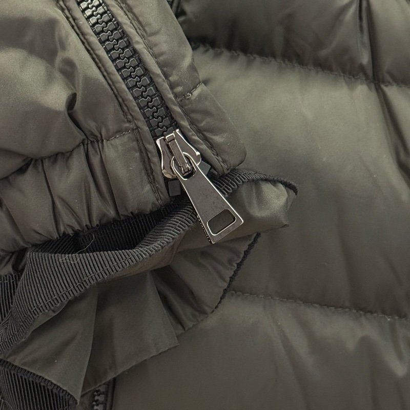 MONCLER Betulong dark green puffer jacket墨綠色長版外套-13