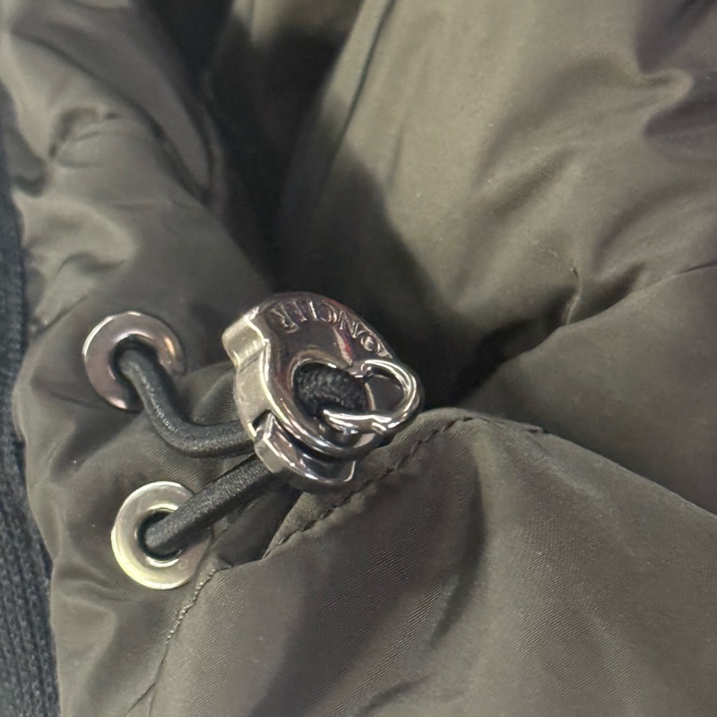 MONCLER Betulong dark green puffer jacket墨綠色長版外套-14