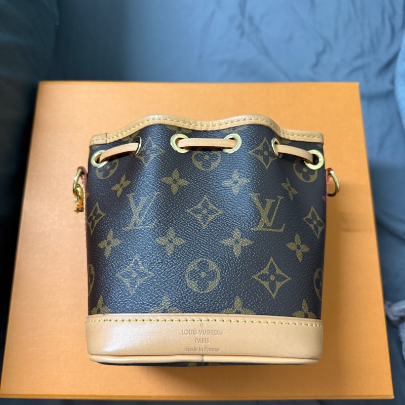lv nano noe 小水桶包-0
