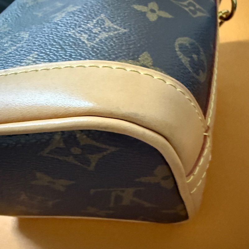 lv nano noe 小水桶包-4