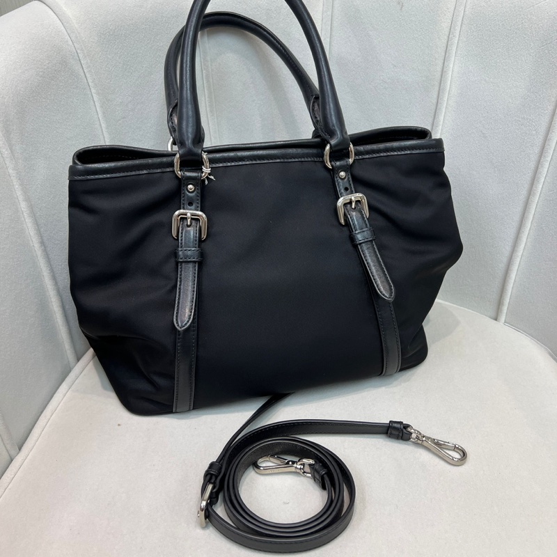 Prada 黑色降落傘銀扣2way XA156-1