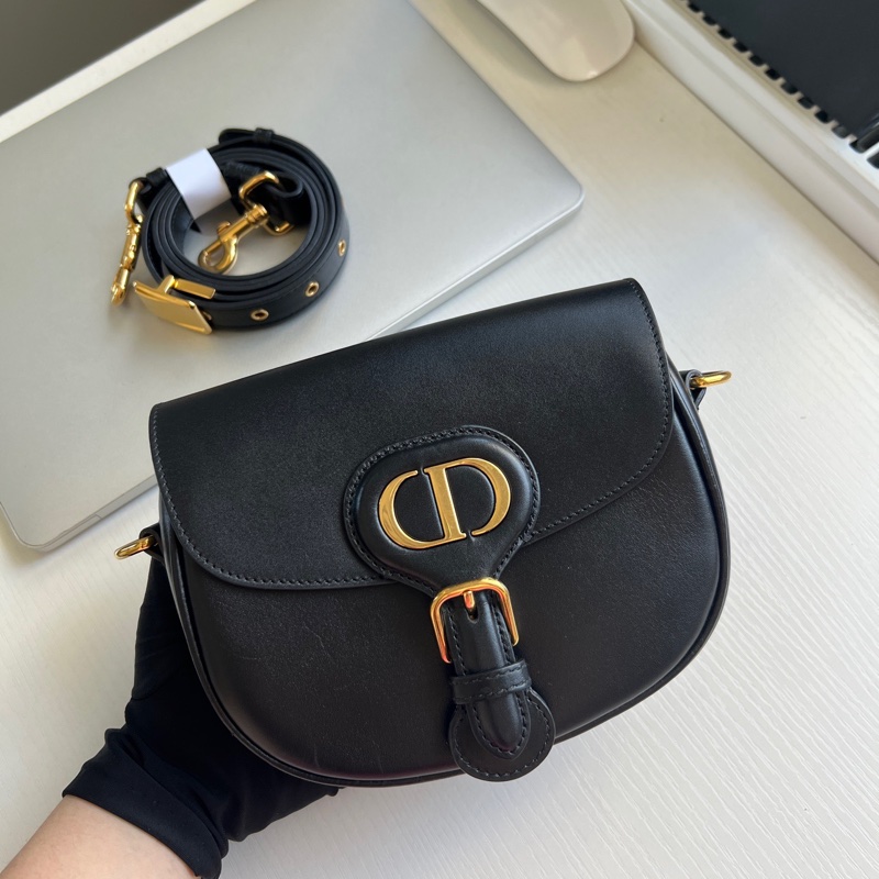 Dior 馬鞍包 黑金永遠看不膩 輕鬆的高級感-1