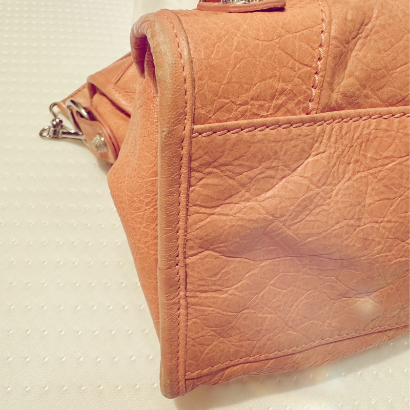 Balenciaga巴黎世家 春夏系列 粉橘小羊皮Giant City銀扣-3