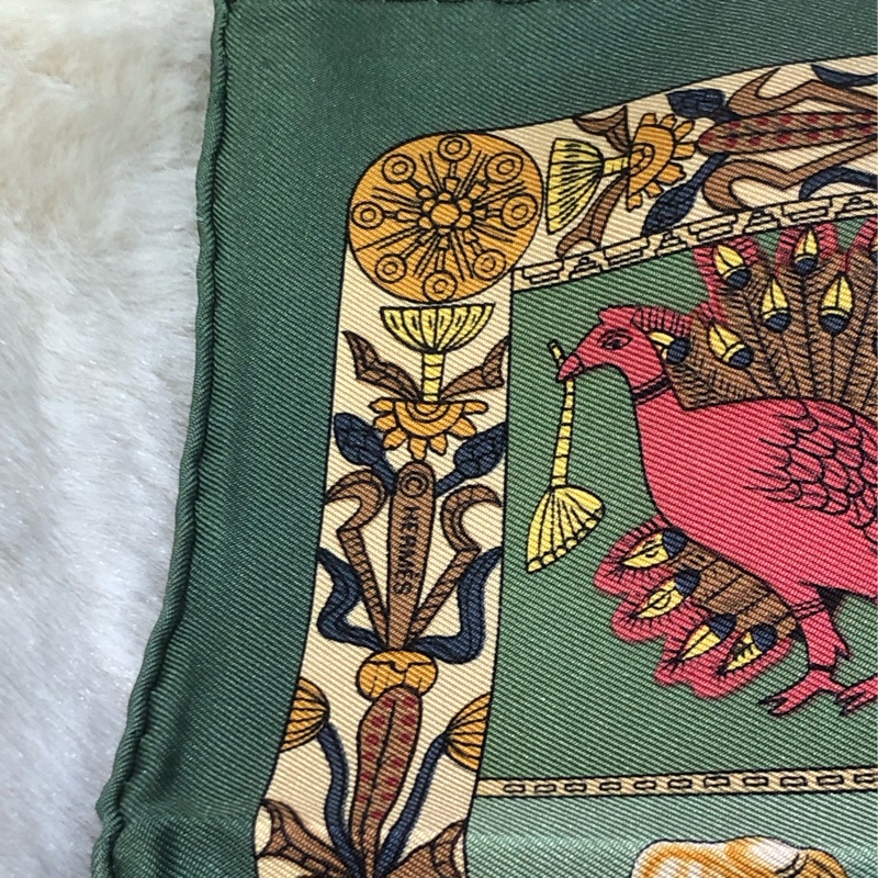 HERMÉS 中古綠色埃及系列絲巾 O697-1