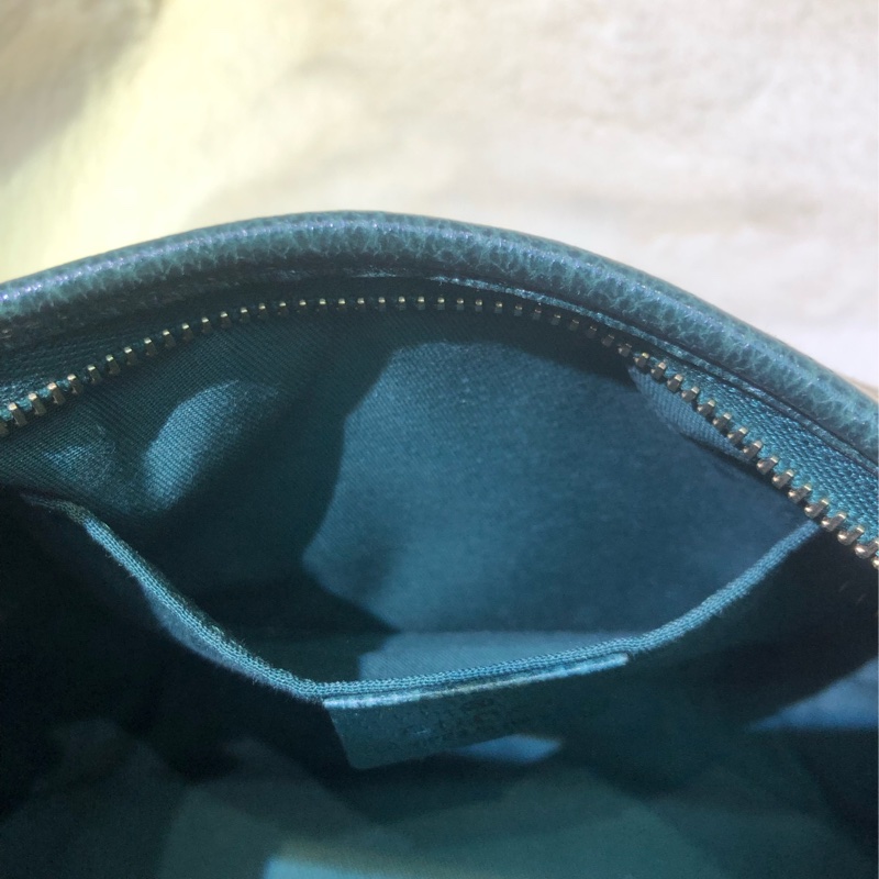 Gucci 古馳墨綠色老花布料腋下包 XB204-18