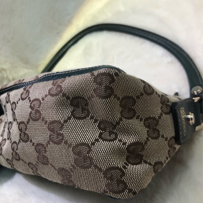 Gucci 古馳墨綠色老花布料腋下包 XB204-33