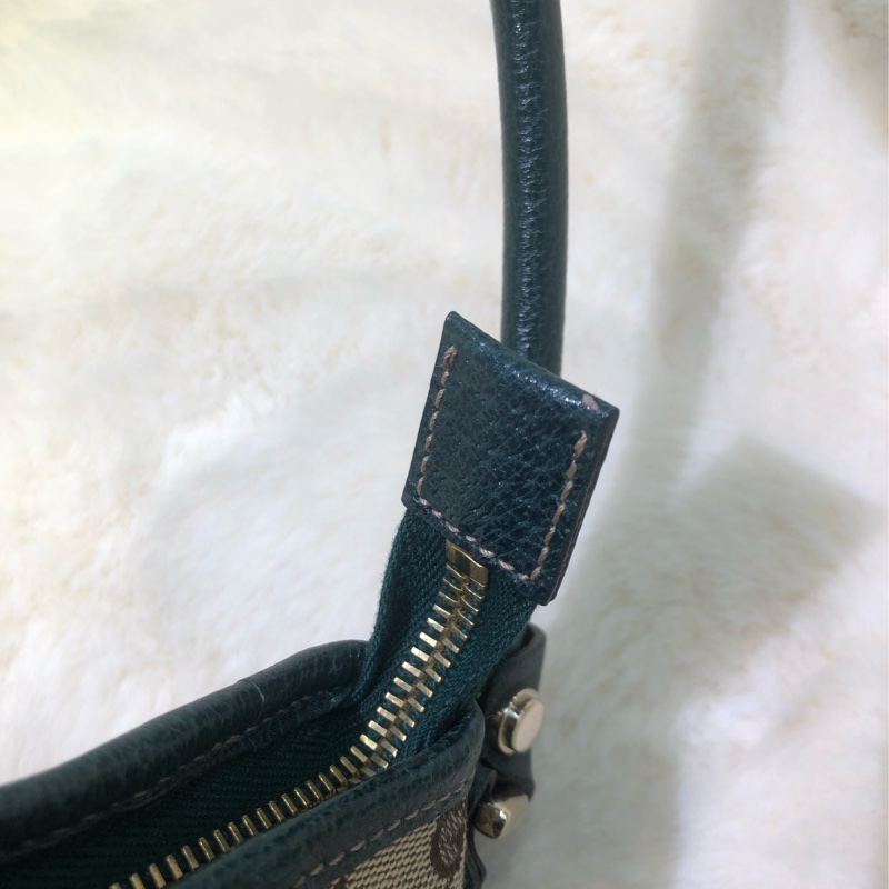 Gucci 古馳墨綠色老花布料腋下包 XB204-43