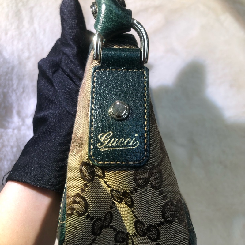 Gucci 古馳墨綠色老花布料腋下包 XB204-48