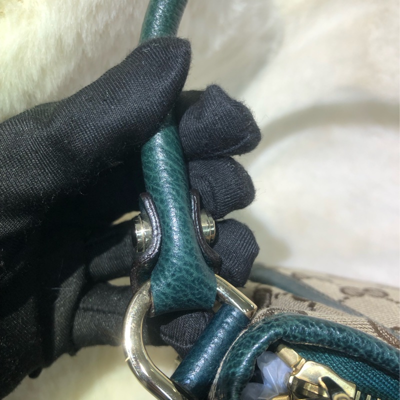 Gucci 古馳墨綠色老花布料腋下包 XB204-56