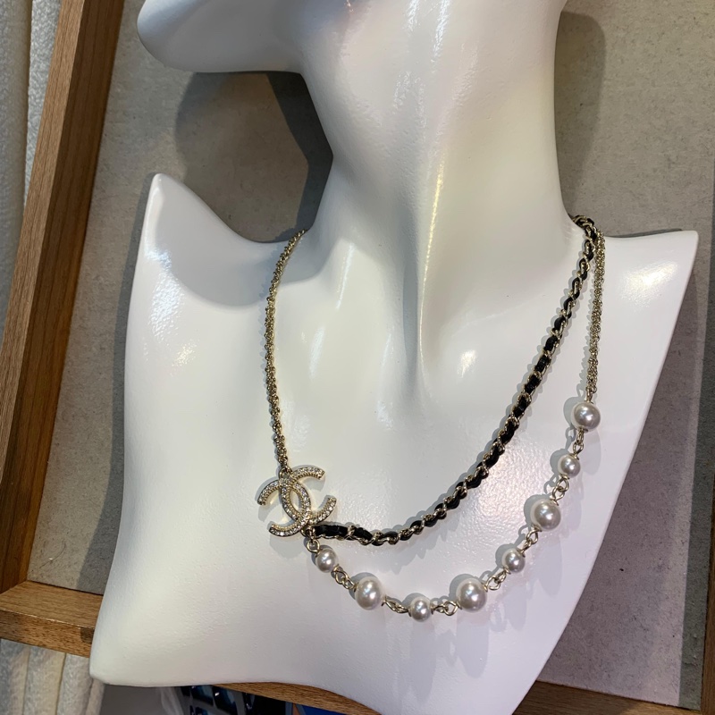 CHANEL 珍珠雙層 皮穿鏈 閃石雙C logo項鏈 X950-8