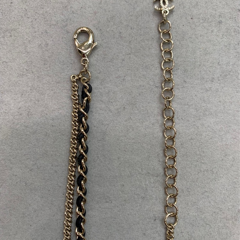 CHANEL 珍珠雙層 皮穿鏈 閃石雙C logo項鏈 X950-15