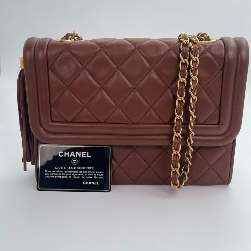 「JL精品代購」 香奈兒紅棕色羊皮金球流蘇菱格紋翻蓋鏈條單肩包-0