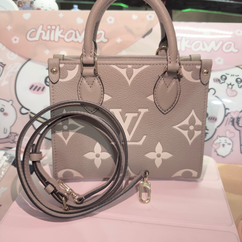LOUIS VUITTON M47054 OnTheGo BB 18 皮革 壓花 大象灰-19