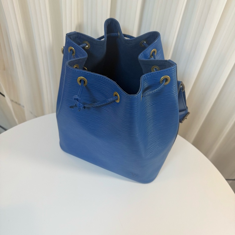 ✔️LOUIS VUITTON LV 路易威登 Epi Noe M44105 水波紋水桶包／藍色-5