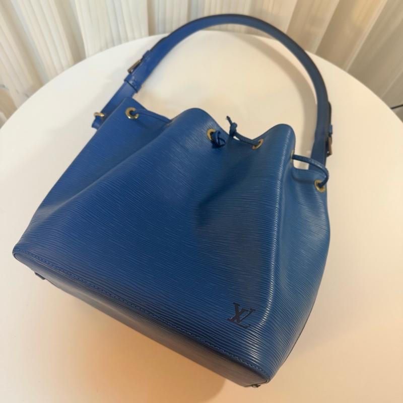 ✔️LOUIS VUITTON LV 路易威登 Epi Noe M44105 水波紋水桶包／藍色-6