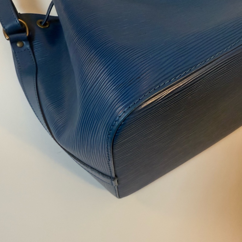 ✔️LOUIS VUITTON LV 路易威登 Epi Noe M44105 水波紋水桶包／藍色-12