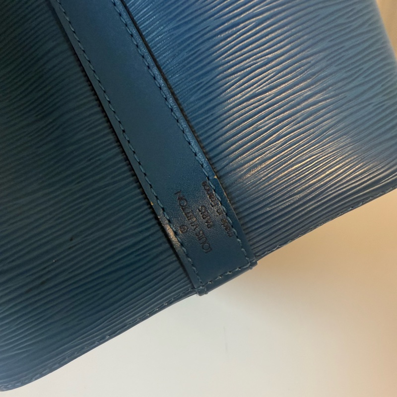 ✔️LOUIS VUITTON LV 路易威登 Epi Noe M44105 水波紋水桶包／藍色-15