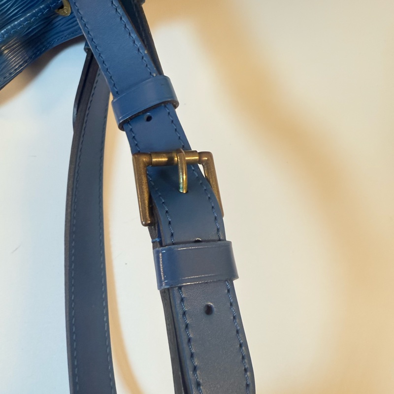 ✔️LOUIS VUITTON LV 路易威登 Epi Noe M44105 水波紋水桶包／藍色-17