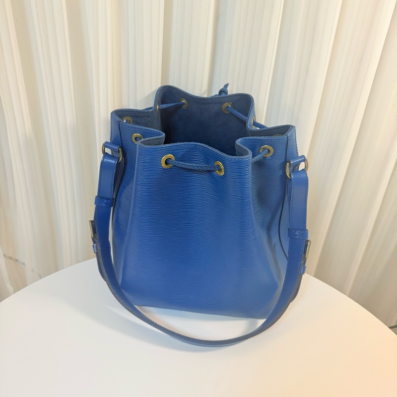 ✔️LOUIS VUITTON LV 路易威登 Epi Noe M44105 水波紋水桶包／藍色-3