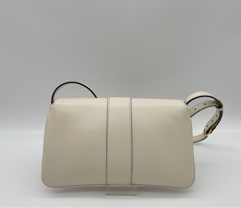 GUCCI 9新 超可愛 Marmont #GUCCI#馬夢#白金-31