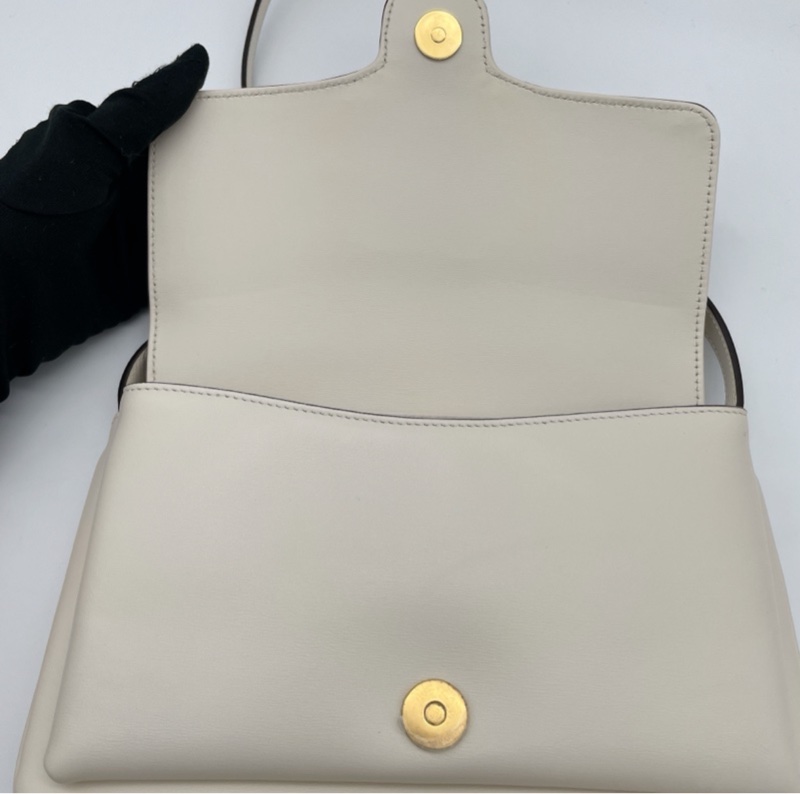 GUCCI 9新 超可愛 Marmont #GUCCI#馬夢#白金-33