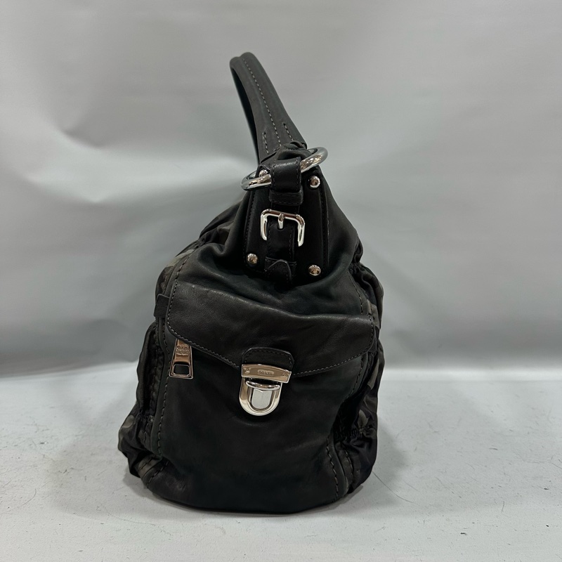 prada BR4586 黑色牛皮迷彩銀釦肩背包-2