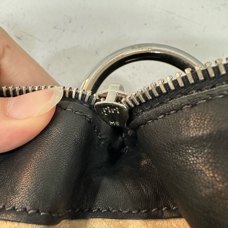 prada BR4586 黑色牛皮迷彩銀釦肩背包-50