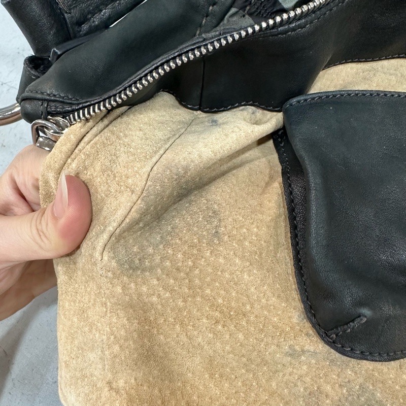 prada BR4586 黑色牛皮迷彩銀釦肩背包-66