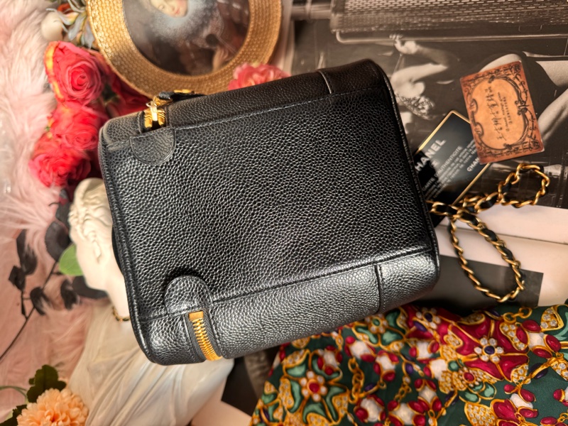 Chanel vintage 荔枝皮化妝包/歐陽娜娜同款/王吉娜古董精品-2