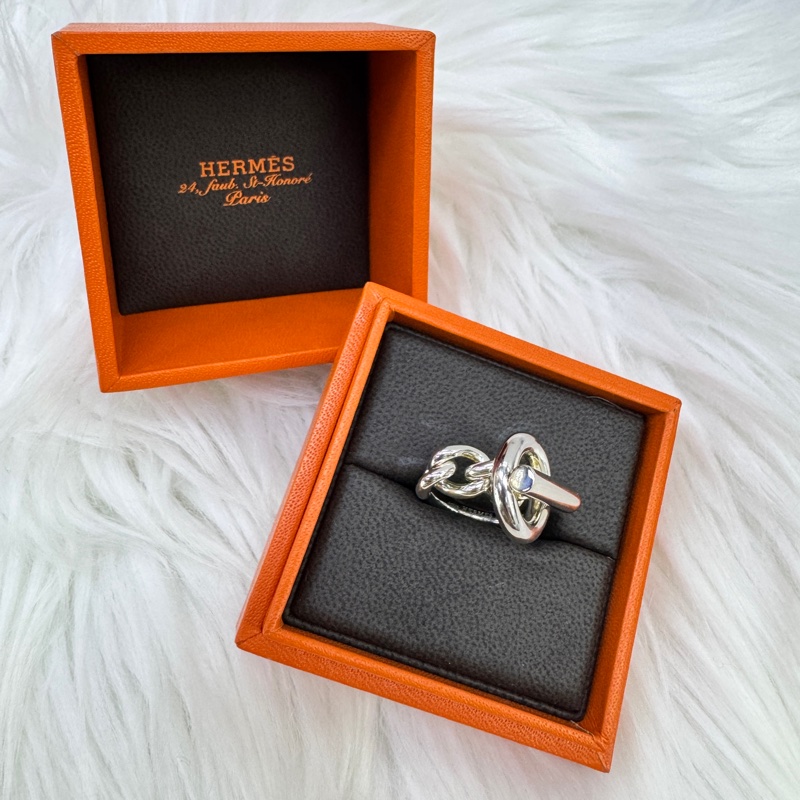 Hermès Croisette Silver Toggle Ring (Size: EU 53)-1