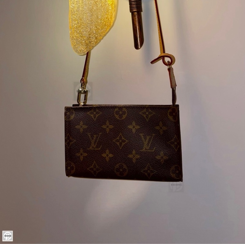 LV Louis Vuitton Monogram 盥洗包 洗漱包 小包-2