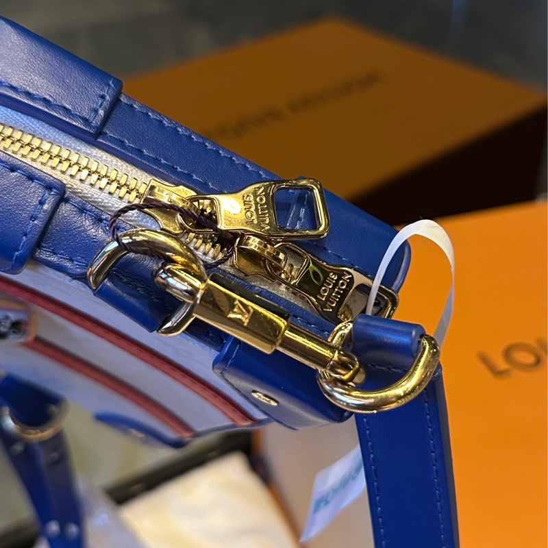 Lv soft trunck限定聯名配色 #近新🉑送父親節禮 #已絕版收藏 #離櫃未使用-15