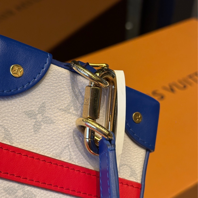 Lv soft trunck限定聯名配色 #近新🉑送父親節禮 #已絕版收藏 #離櫃未使用-17