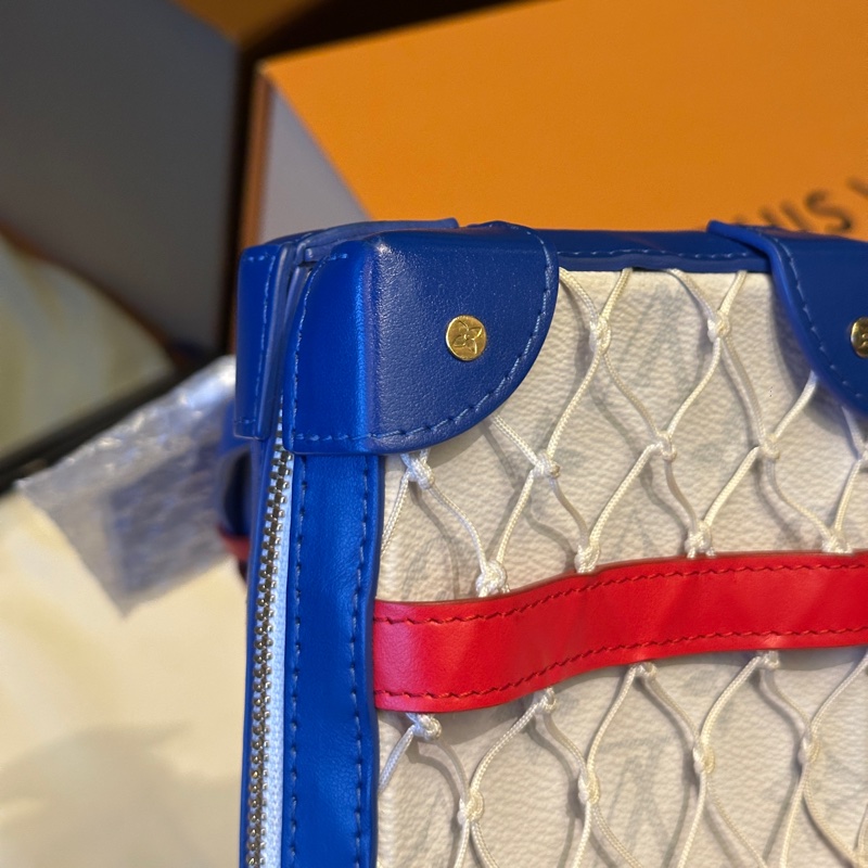 Lv soft trunck限定聯名配色 #近新🉑送父親節禮 #已絕版收藏 #離櫃未使用-21