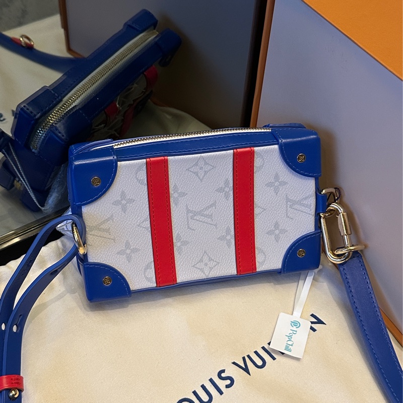 🈶購證 #7️⃣萬入手離櫃未使用 #全配🉑送禮 Lv soft trunck芯片款 近新絕版收藏-13