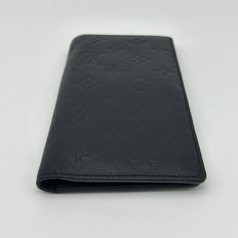 「JL精品代購」 Lv黑色全皮老花壓紋二折長夾-4