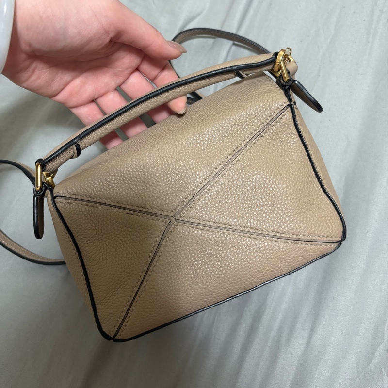 Loewe mini puzzle沙色-1