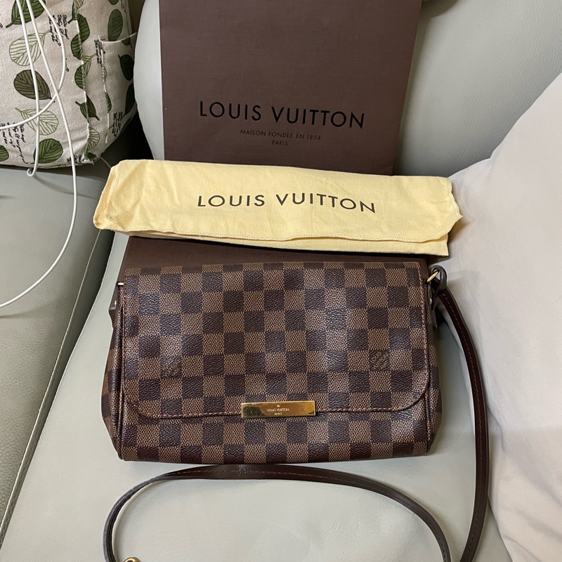 Lv 棋格盤2用斜背包（金屬短鏈肩背/皮帶斜背）N41129-0