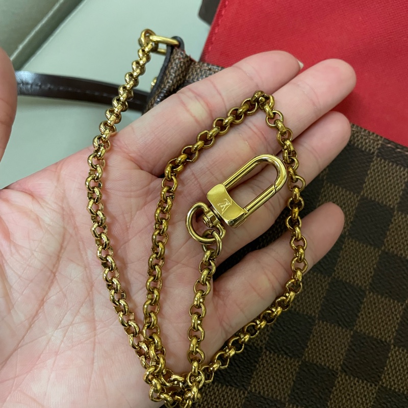 Lv 棋格盤2用斜背包（金屬短鏈肩背/皮帶斜背）N41129-15