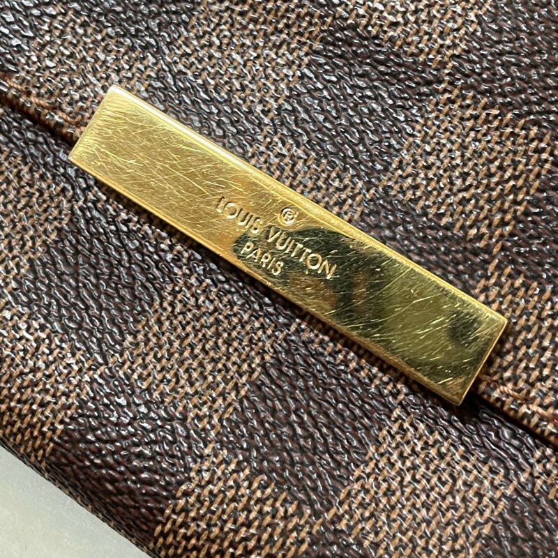 Lv 棋格盤2用斜背包（金屬短鏈肩背/皮帶斜背）N41129-20