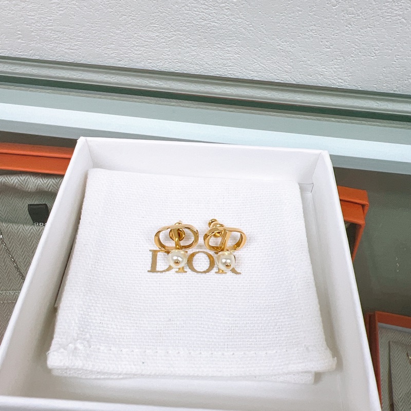 Dior petit CD 珍珠耳環-1