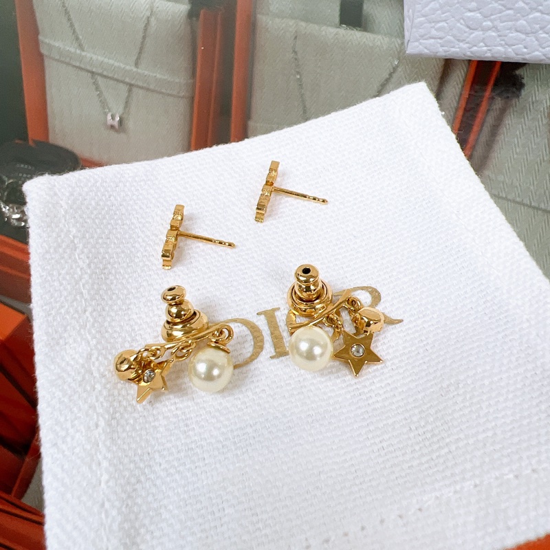 Dior revolution 珍珠水鑽星星logo耳環-3