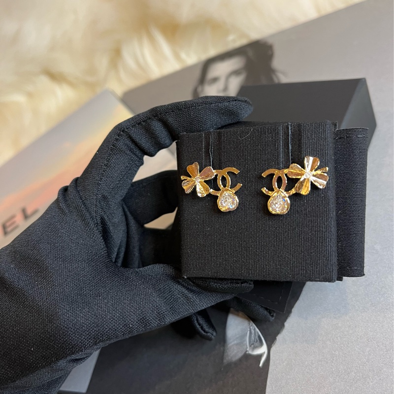 Chanel幸運草🍀耳環（針式）-0