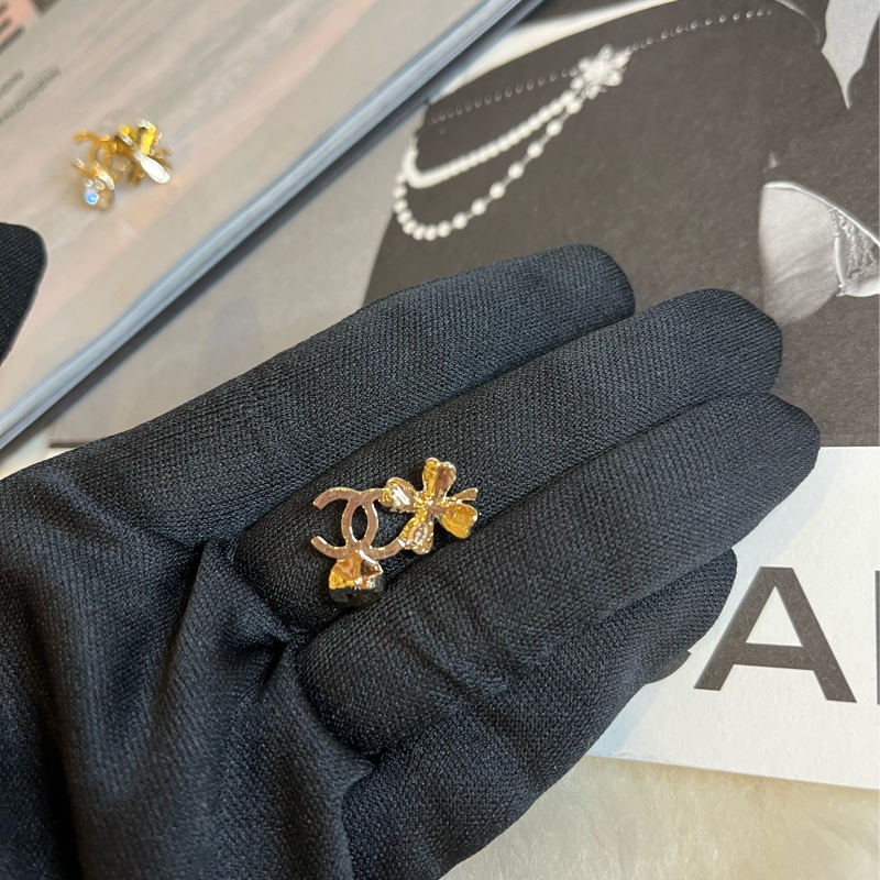 Chanel幸運草🍀耳環（針式）-2