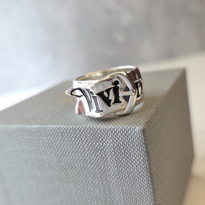 Vivienne Westwood belt ring 戒指-2