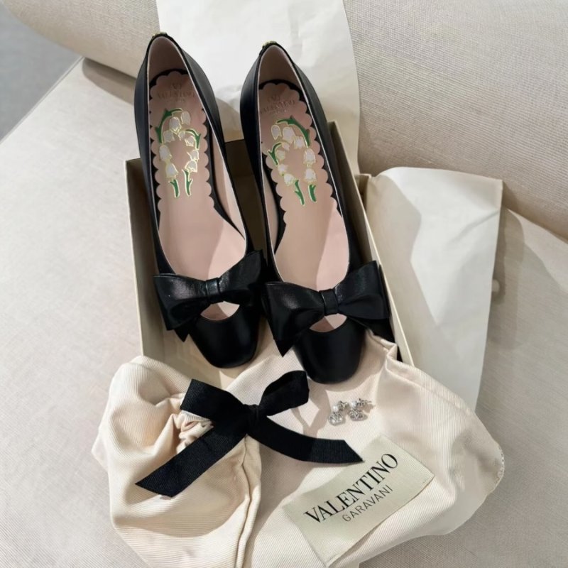 🎉新品好折扣✨Valentino Garavani Bowow 小羊皮蝴蝶結芭蕾平底鞋 IT 36/37/38/38.5/39/40-3