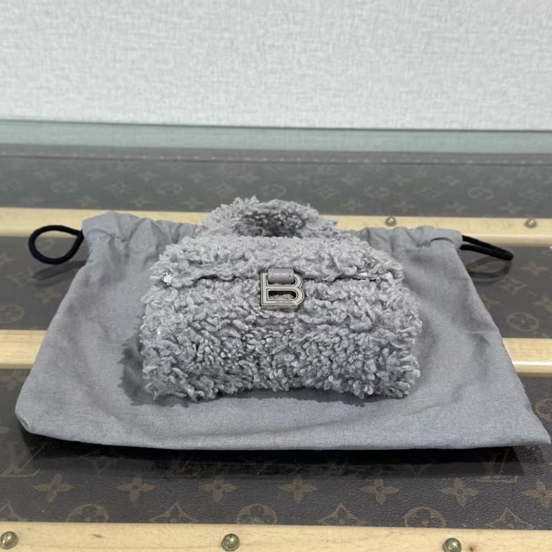 BALENCIAGA 泰迪毛沙漏mini手提斜背包13*8*5 98新配件塵袋購證吊牌-3