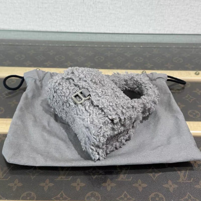 BALENCIAGA 泰迪毛沙漏mini手提斜背包13*8*5 98新配件塵袋購證吊牌-4