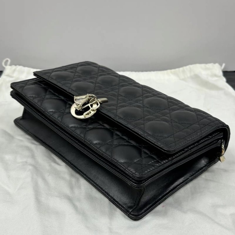 DIOR 黑色金扣My Dior藤格紋羊皮翻蓋肩背斜背包24*16*5 99新配件:盒子塵袋卡册購證-4